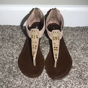 Blush Strappy Sandals w/ Jeweled Accents (Size: 7)